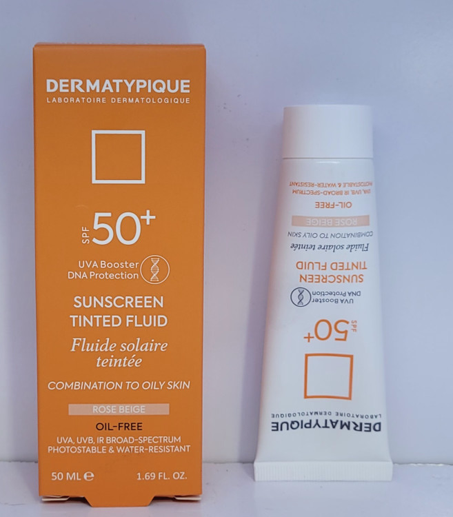 کرم ضد آفتاب رنگی درماتیپیک پوست چرب رز بژ SPF50
